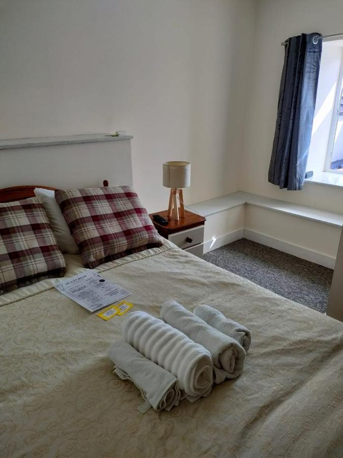 Sunnymead Guest House Αμπερίστγουιθ Εξωτερικό φωτογραφία